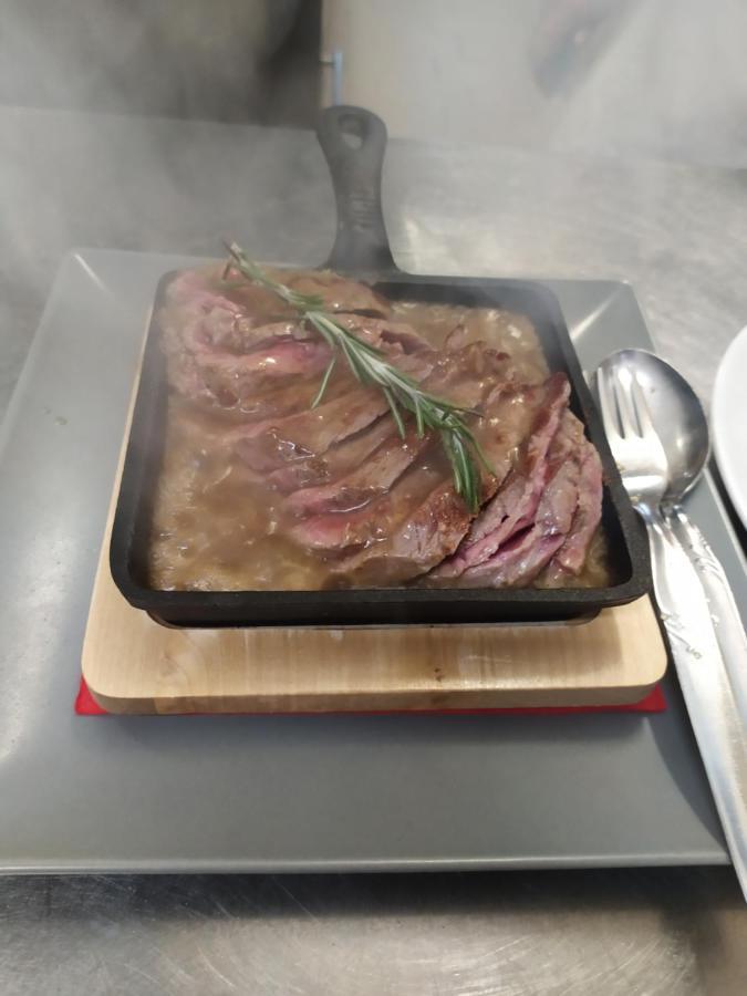 Albergo Ristorante Cacciatori アウロンツォ・ディ・カドーレ エクステリア 写真