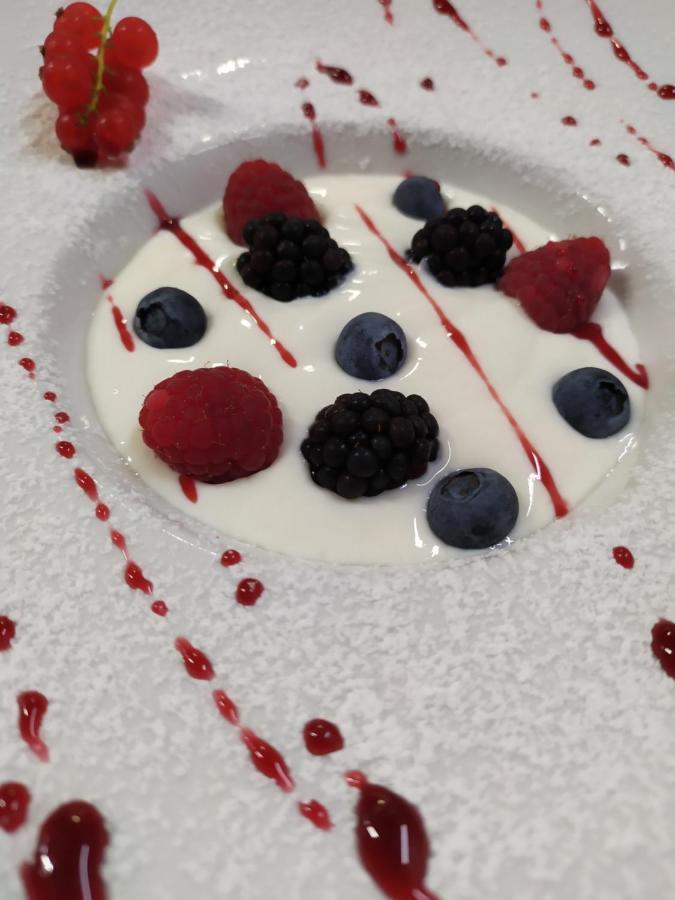 Albergo Ristorante Cacciatori アウロンツォ・ディ・カドーレ エクステリア 写真